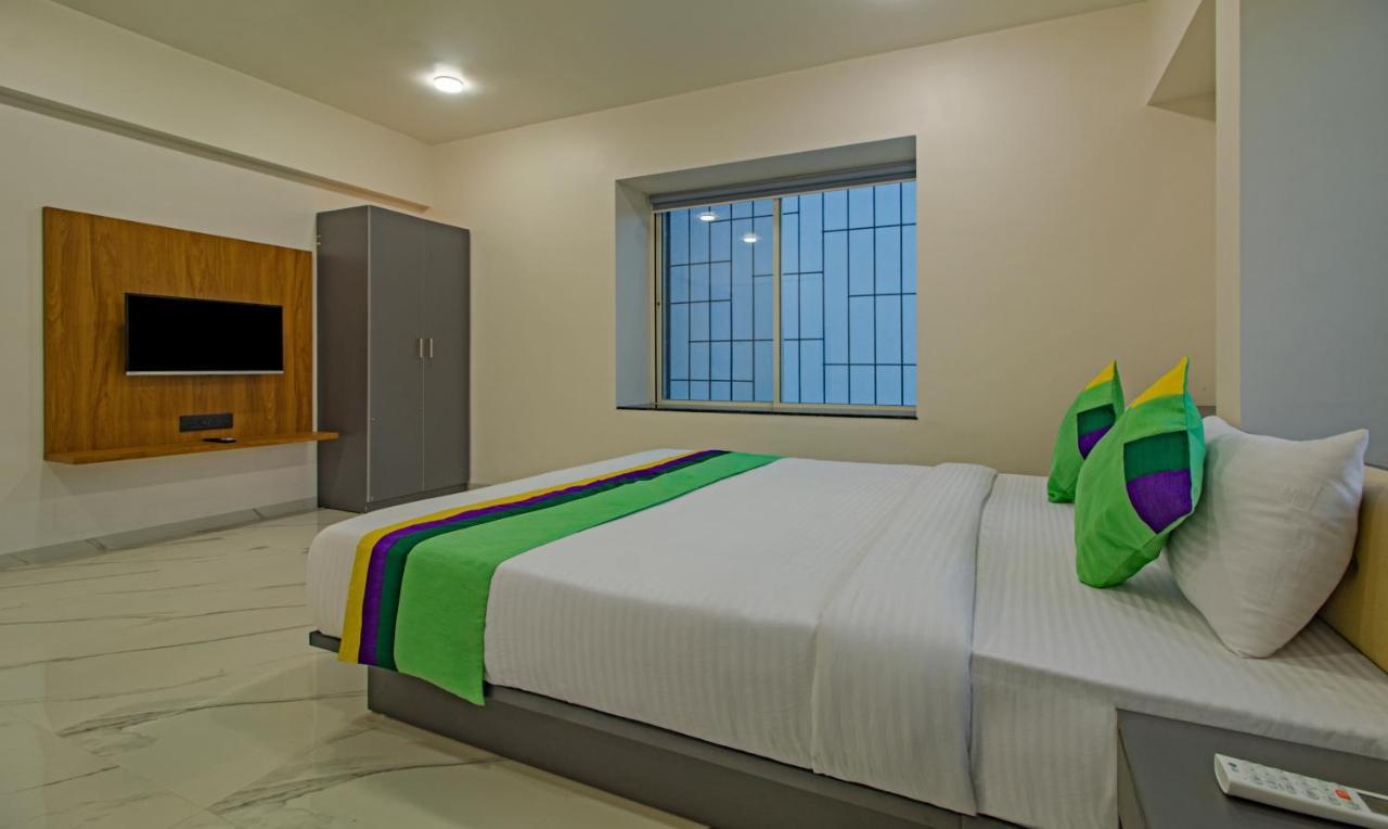 Treebo Atithi Comforts Inn Pune Ngoại thất bức ảnh